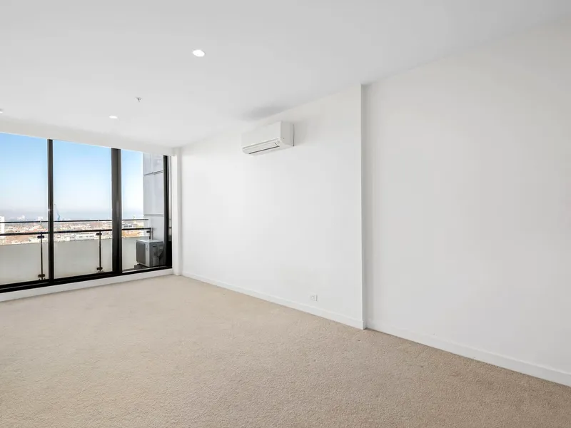 Unfurnished 2 Bedroom 2 Bath 1 Car Space Southbank Apartment