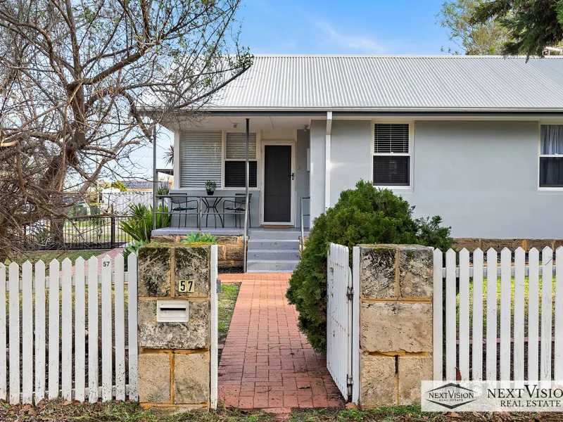 Stunning Refurbished Extended on 799sqm