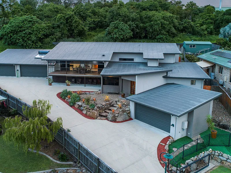 Large Family Home in Sought After Location