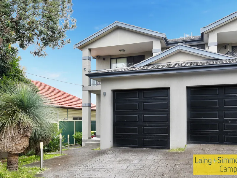 4 Bedroom Duplex in a Cul-De-Sac Location