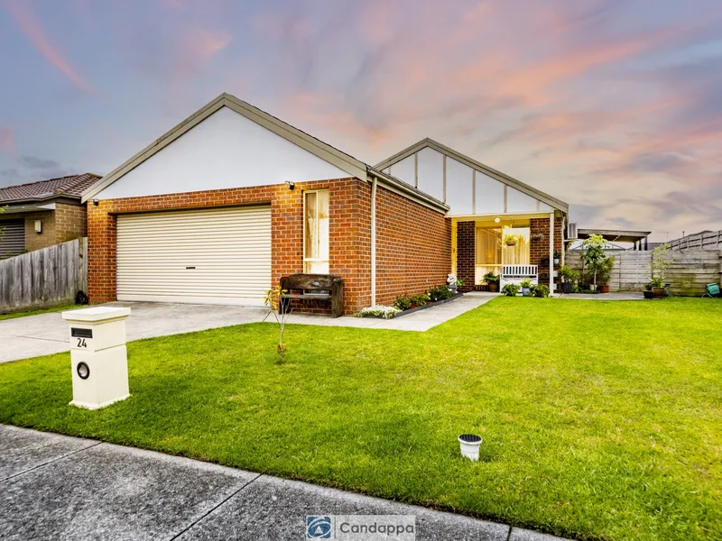 Family Living With Excellent Location !