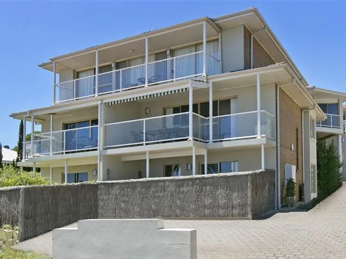 ESPLANADE LOCATION - NEED WE SAY MORE?