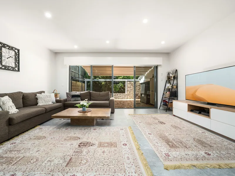 Designer townhouse set in a sought-after development