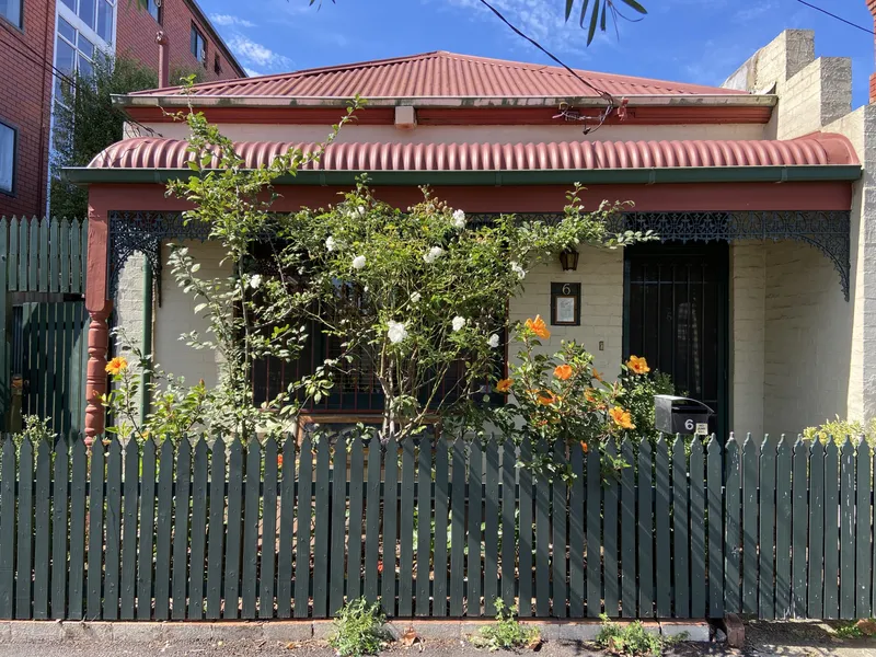 Charming Victorian terrace in Collingwood's quiet back streets
