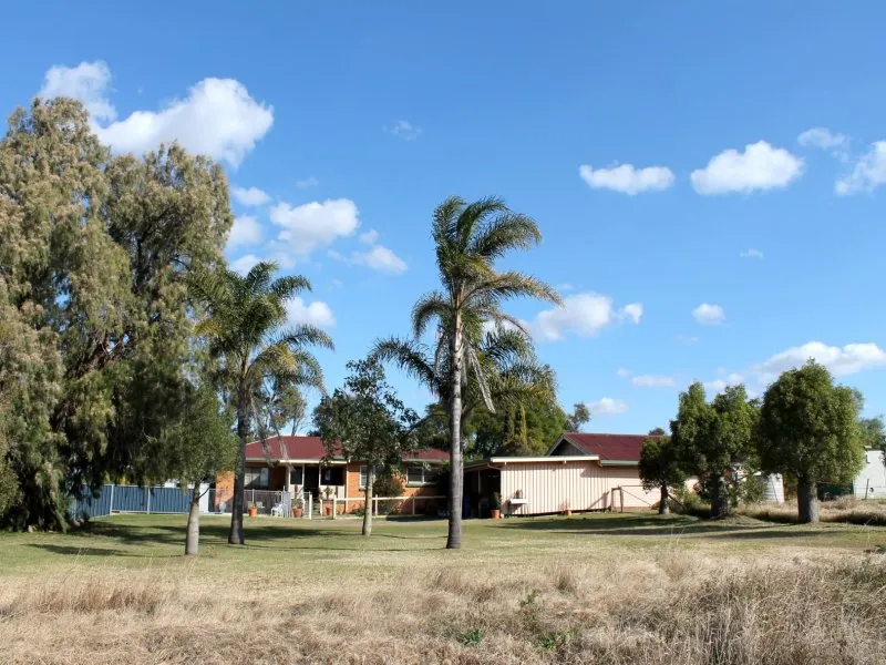 33 acres - Close to 'Charlton' ( 1km north ) 2 road frontage, now Zoned Transport & Warehousing - good Homestead to live in or Rent out !  