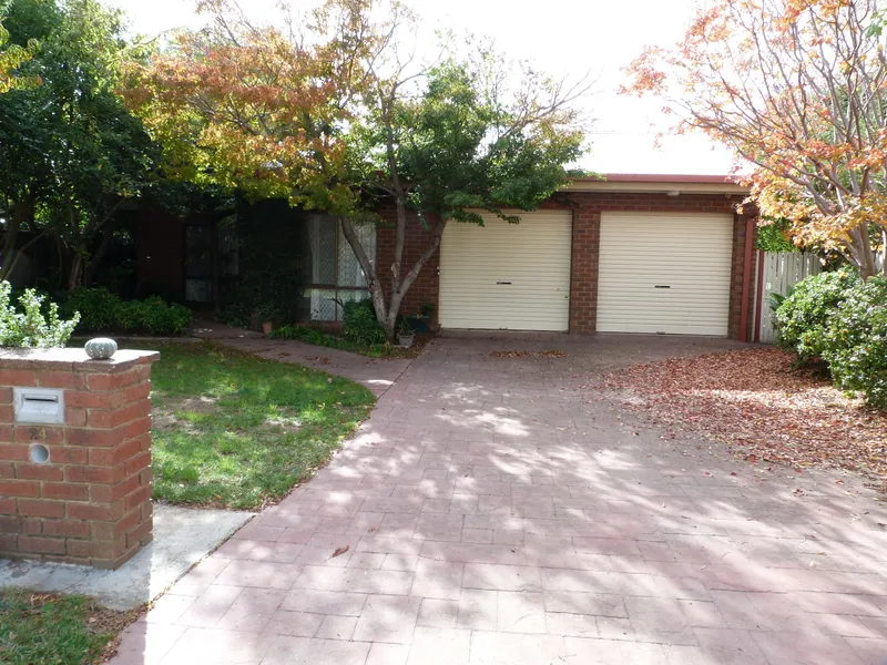 24 KURRAJONG COURT