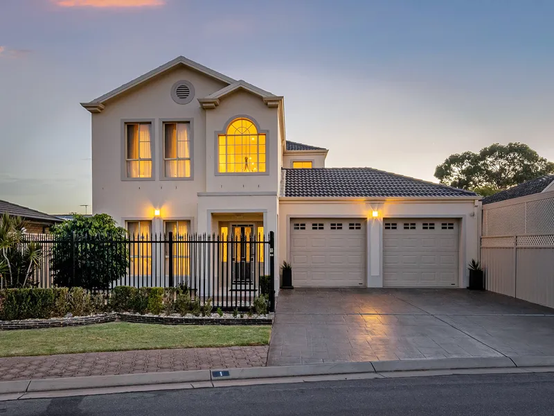 Low maintenance Luxury Family Home