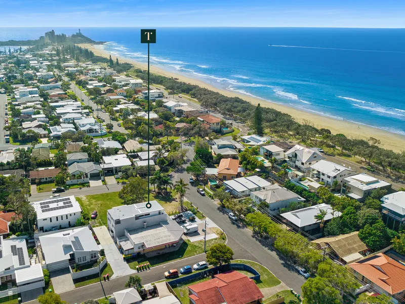 Luxury Living in Buddina's Coastal Haven