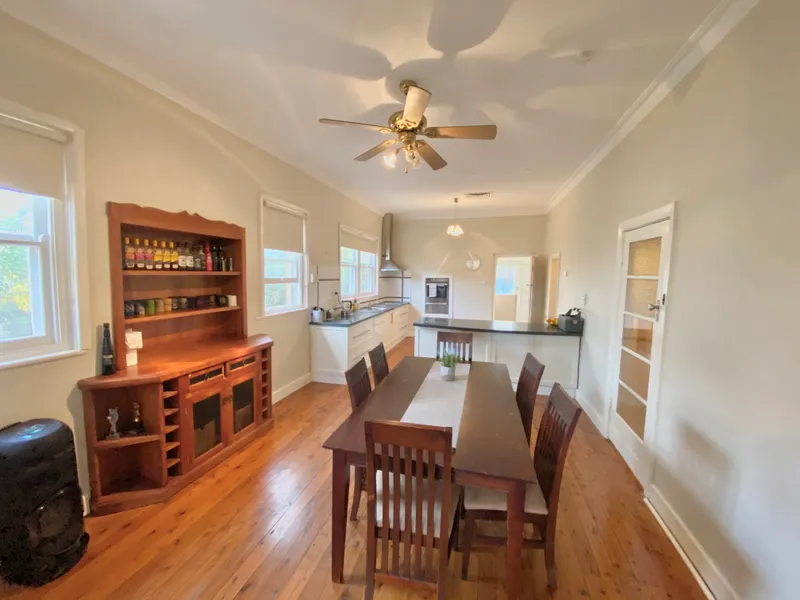 California Bungalow Charm ...