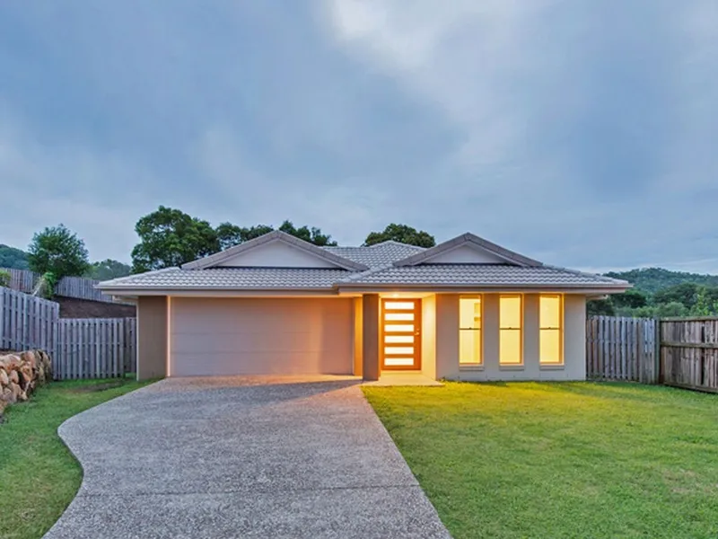 4 Bedroom Home - HUGE Yard in a Prestige Estate!