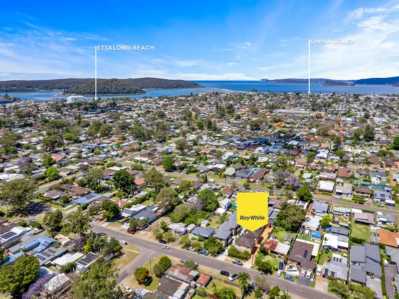 Central and Coastal Location. Designed and Built with So Much Space, Privacy and Finished with all the Modern Luxuries.