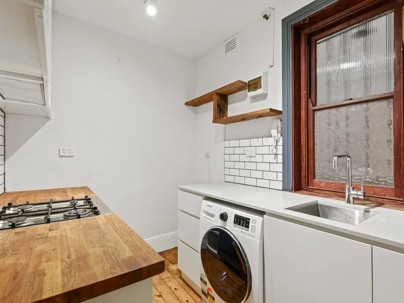 Unfurnished One Bedroom Apartment