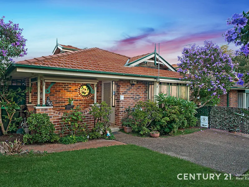 Single Level Sensation, Walk to Train Station and Footsteps to Bus Stop