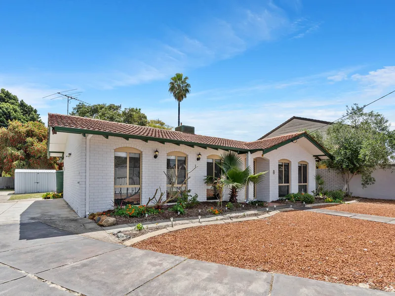 “A sweet modern home on a HUGE quarter-acre!”