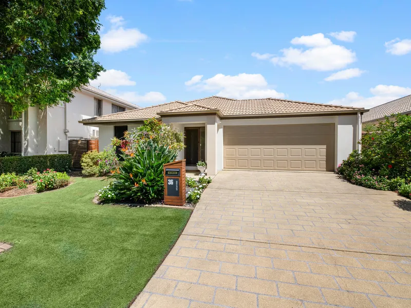 Low Maintenance Family Entertainer – Selling Now