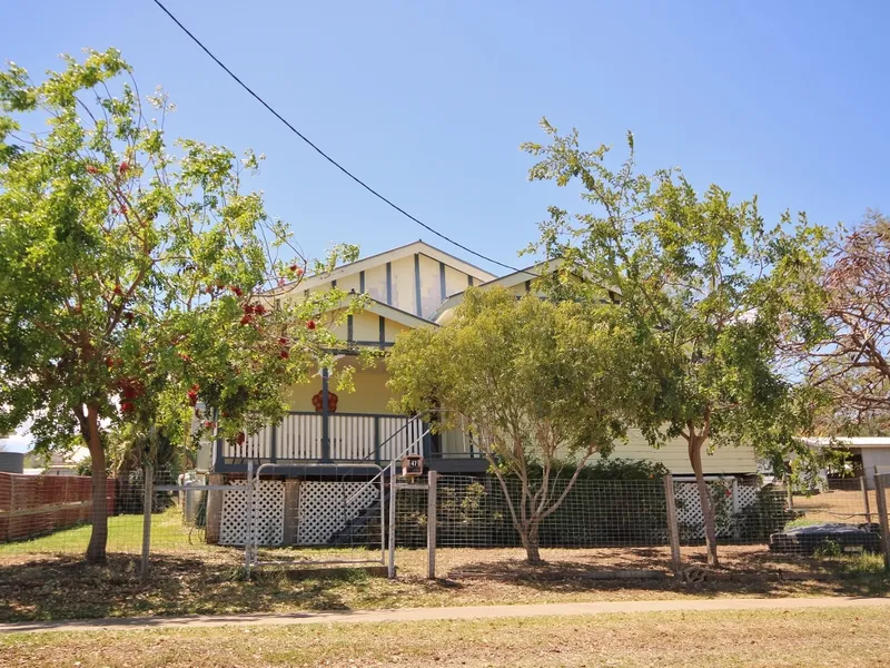 Cute Cottage in Bell