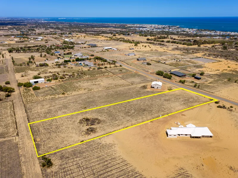 Beautiful Views with this Well Positioned Block