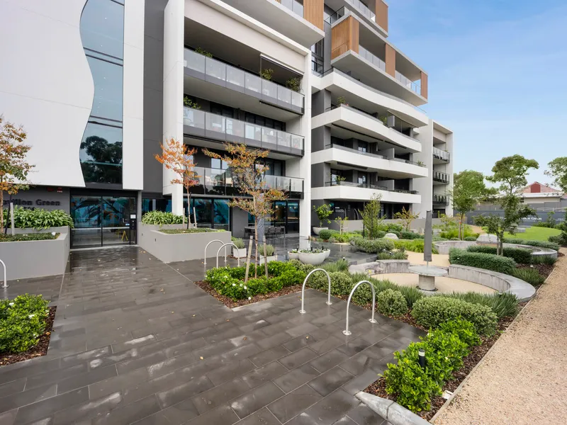 Luxe Lifestyle Base in a Prized Postcode