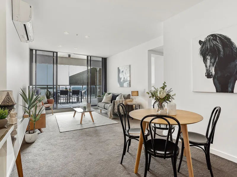 Backyard Sized Terrace Over 70m2