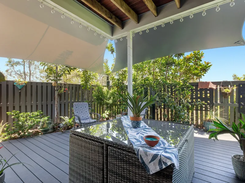 Big Brightwater Townhome with Canal Views