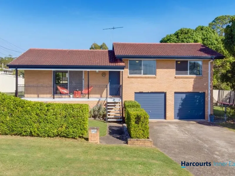 Room for your boat and caravan!