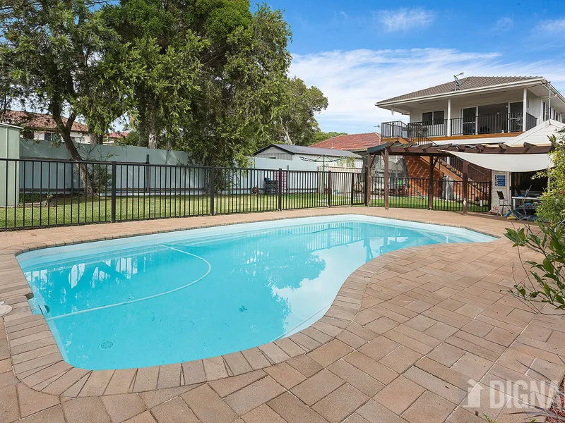 FAMILY HOME WITH A VIEW