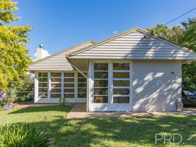 Three bed, Plus Study!