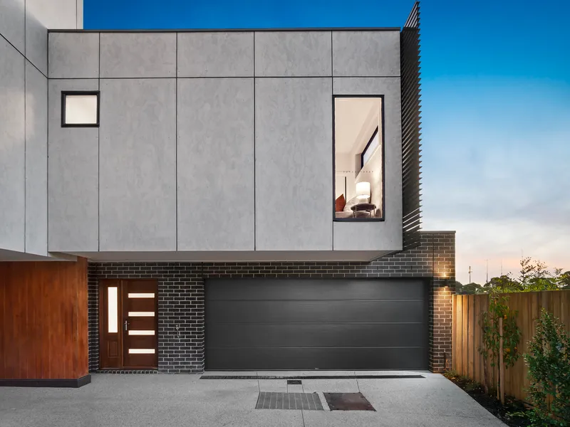 Brand New Luxury Townhouse in Donvale