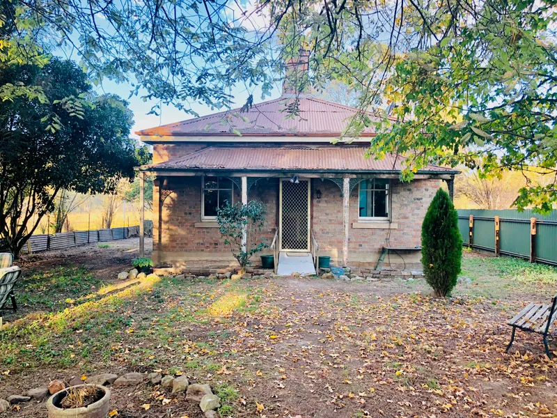 RAILWAY COTTAGE