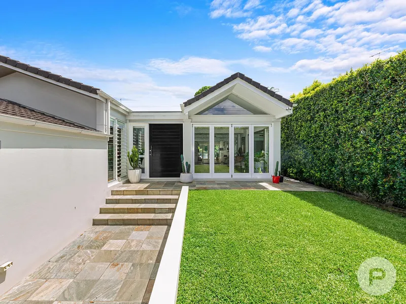 YOUR OWN PRIVATE OASIS POSITIONED IN PRESTIGIOUS ASCOT STREET.