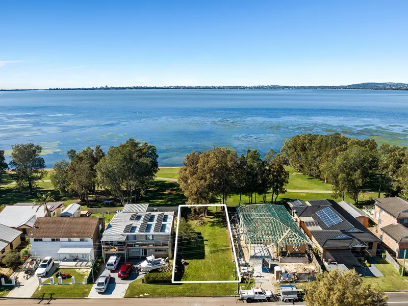 One of the last vacant blocks on Tuggerah Lakes!