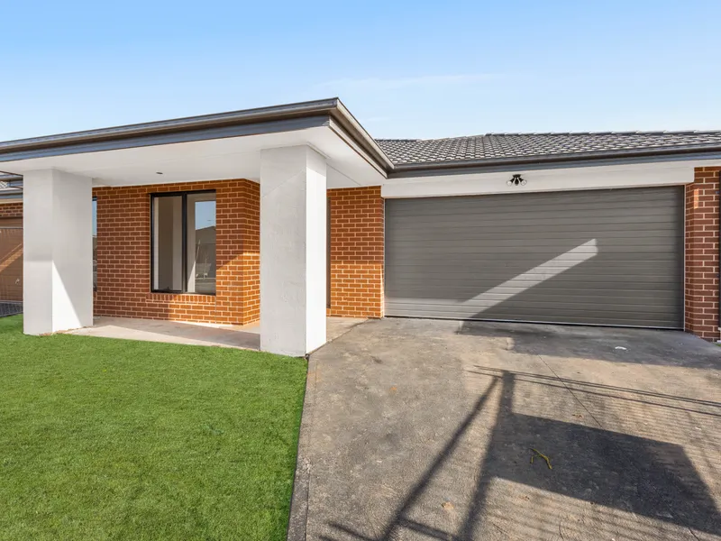 BRAND NEW, READY TO MOVE IN ON 400SQM LAND!!