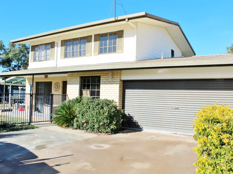 4 North Calliope Street