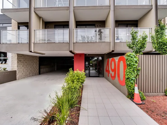 HUGE potential 9+% return p/a for these two one bedroom apartments