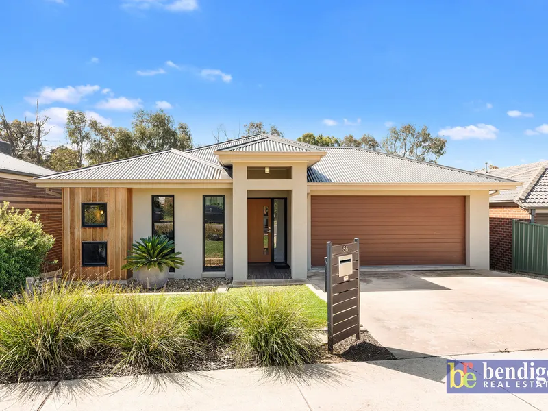 LARGE 3-BEDROOM FAMILY HOME IN GOLDEN SQUARE