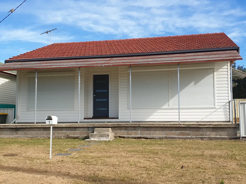 NEWLY RENOVATED 2 BED HOME