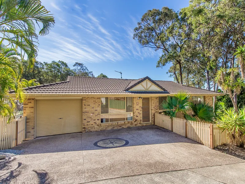 Beautiful Home in Peaceful Location