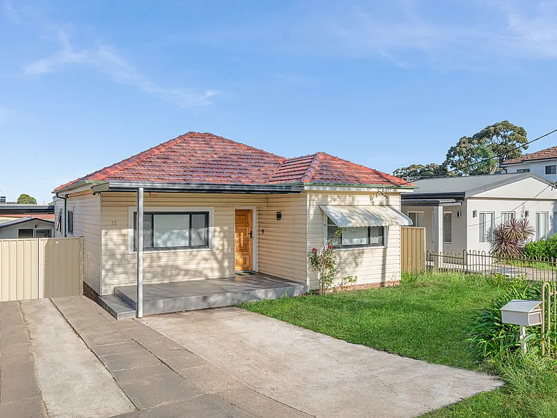 Ideal Family Living in a Desirable Location