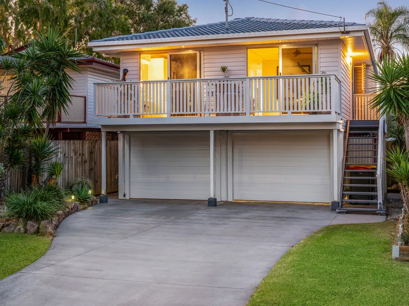 Dual Living - 100m to Waterfront - Coastal Lifestyle