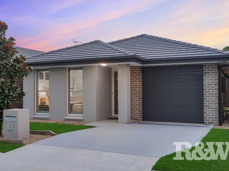 As New Home in Prime Location!