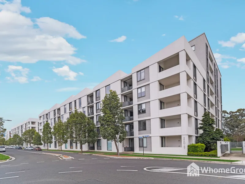 Elevated East-Facing Residence at Royal Shores