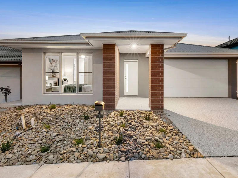 Contemporary & Convenient Living Awaits