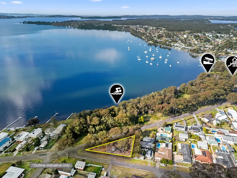 Endless Potential In Sought After Lakeside Suburb!