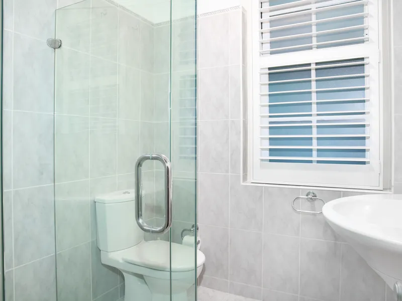 Potts Point Art Deco Apartment