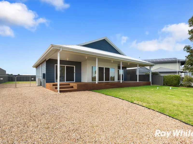 Wellington Marina Living!