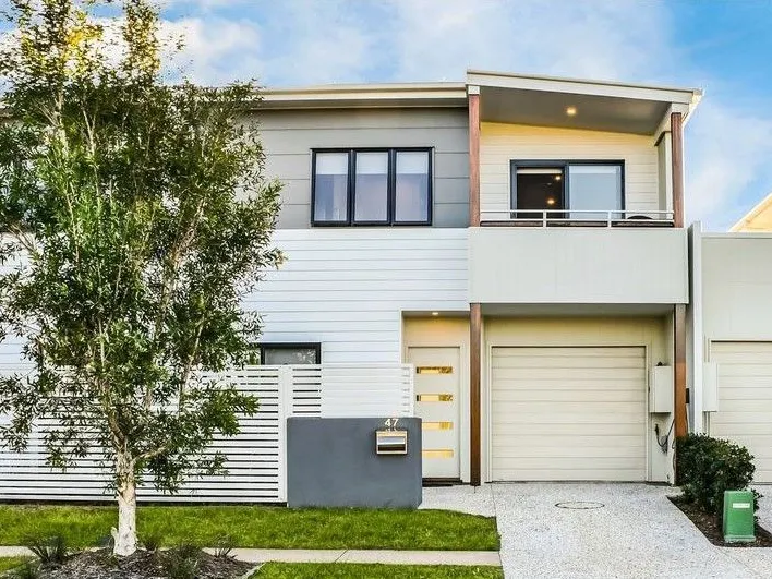 Sleek, Stylish and Simplistic!