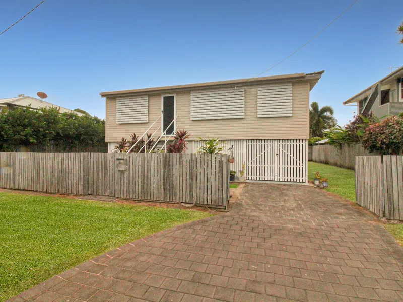 Tradition Railway Cottage