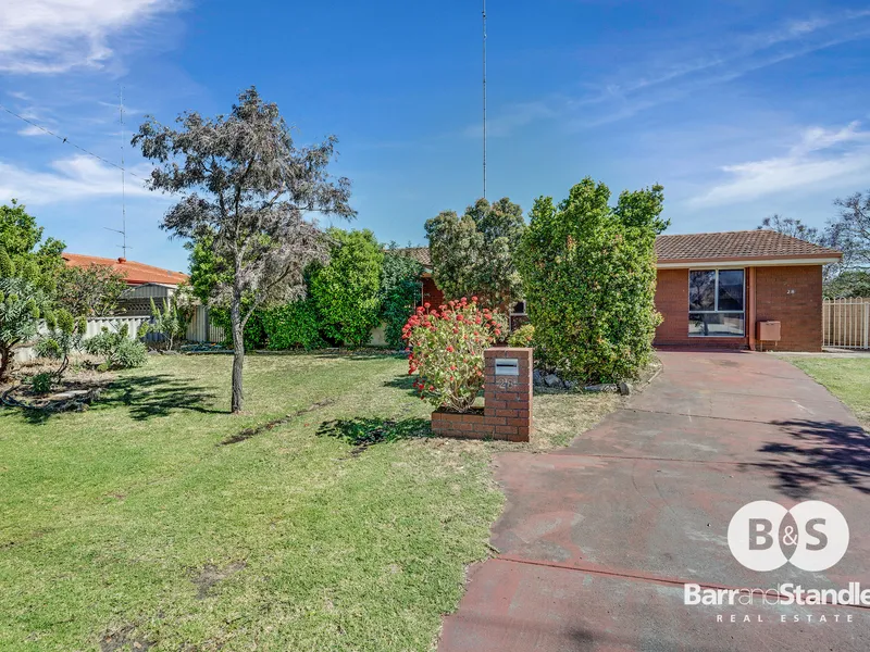 PERFECT FAMILY HOME!! LOW MAINTENANCE LIVING!!