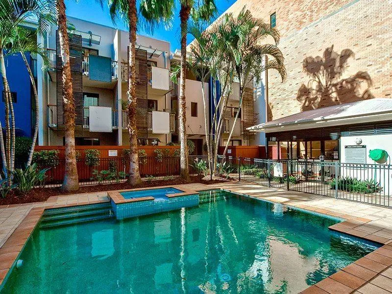 LOFT STYLE TWO BEDROOM APARTMENT IN FORTITUDE VALLEY **BOND LOANS AVAILABLE