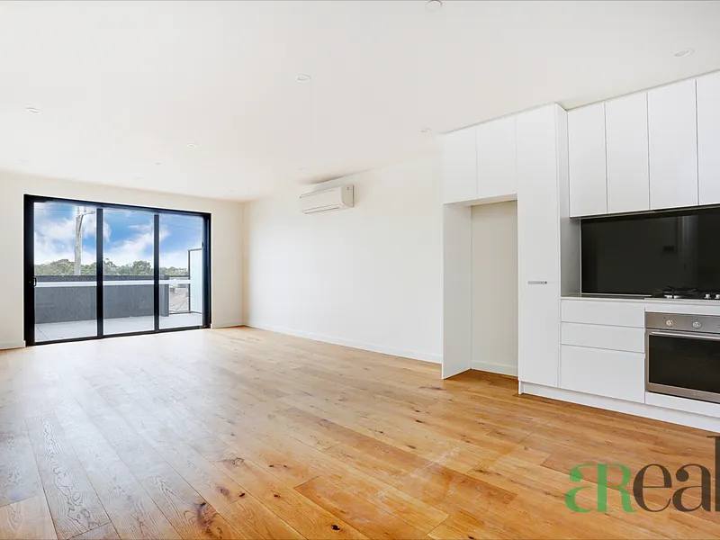 Modern Apartment in Prime Location!